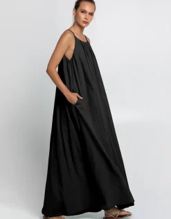 Gathered Maxi Dress - Black