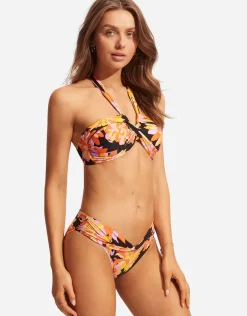 Palm Springs Twist Band Hipster Bikini Pant - Black