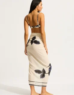 Rococo Sarong - Black